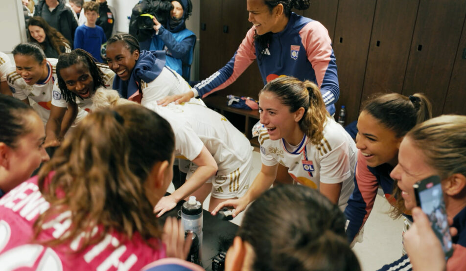 Danielle.00_00_11_11.Still004