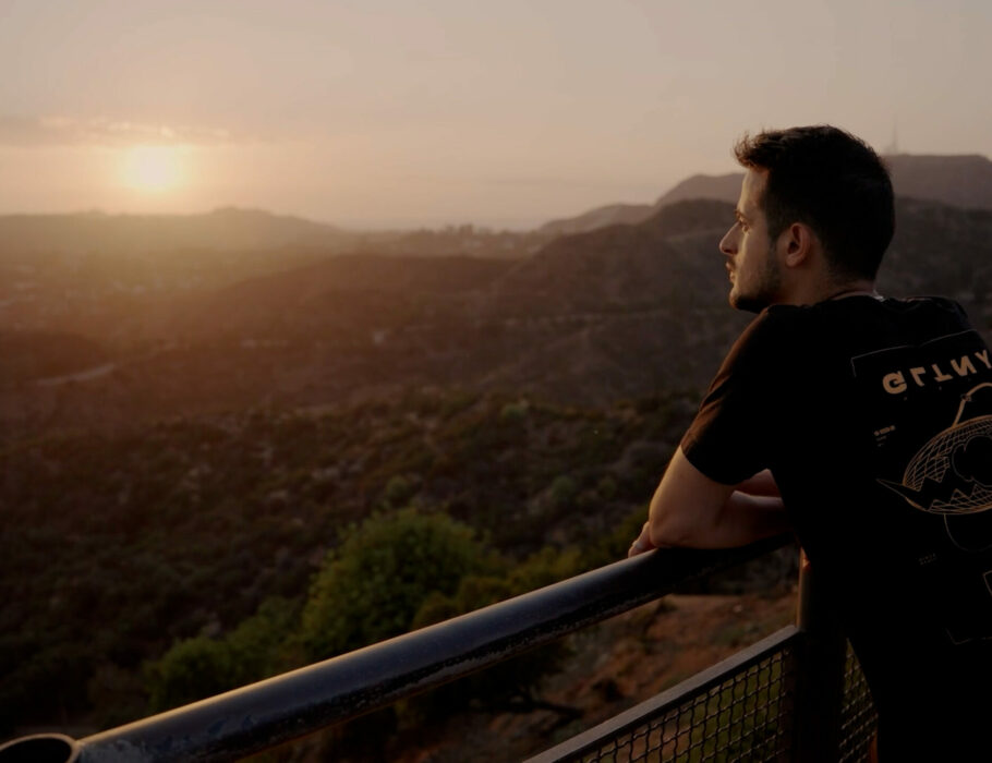 Danielle.00_01_05_21.Still015